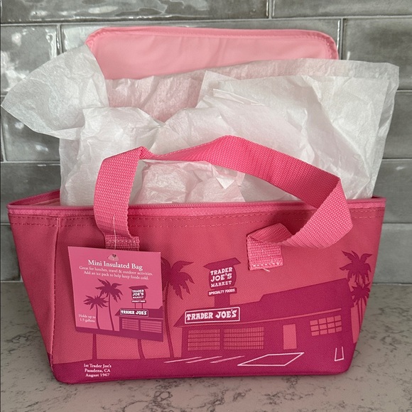NWT Pink Trader Joe’s Insulated Tote - Picture 3 of 5